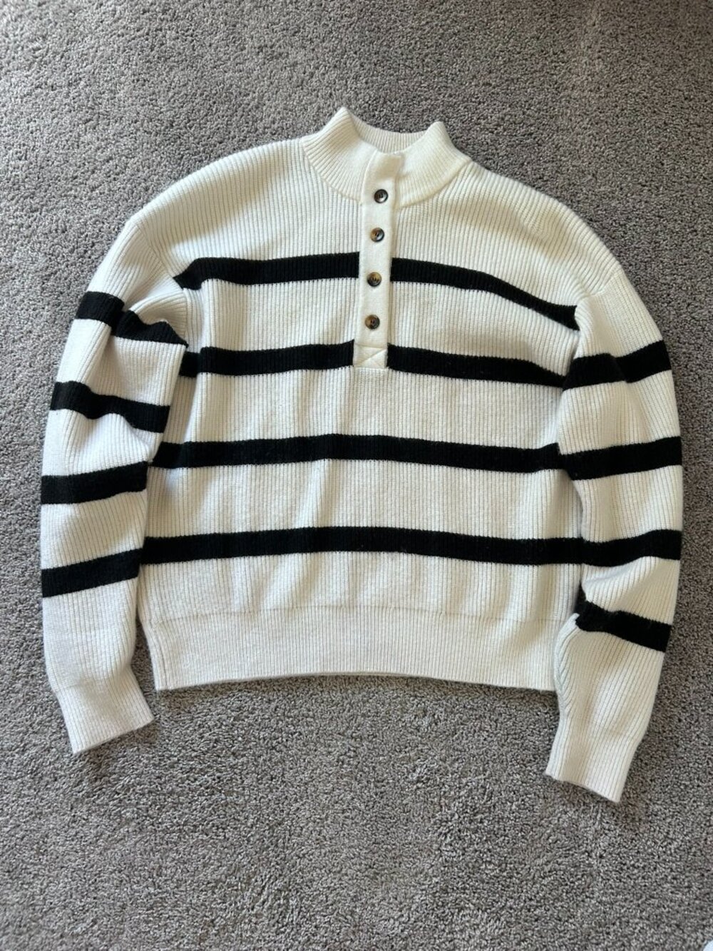 American Tall Large XT Pullover Black White Sweater Mock Neck